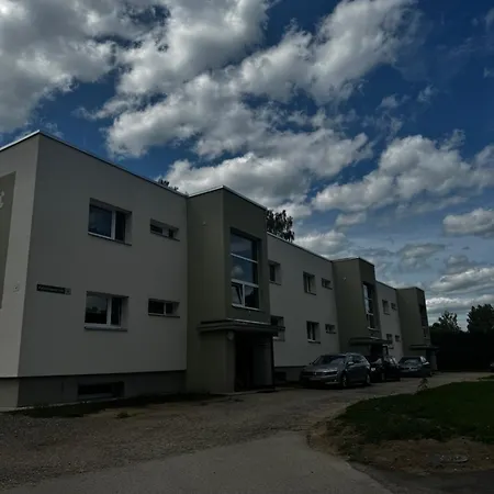 Mammaste Apartment شقة